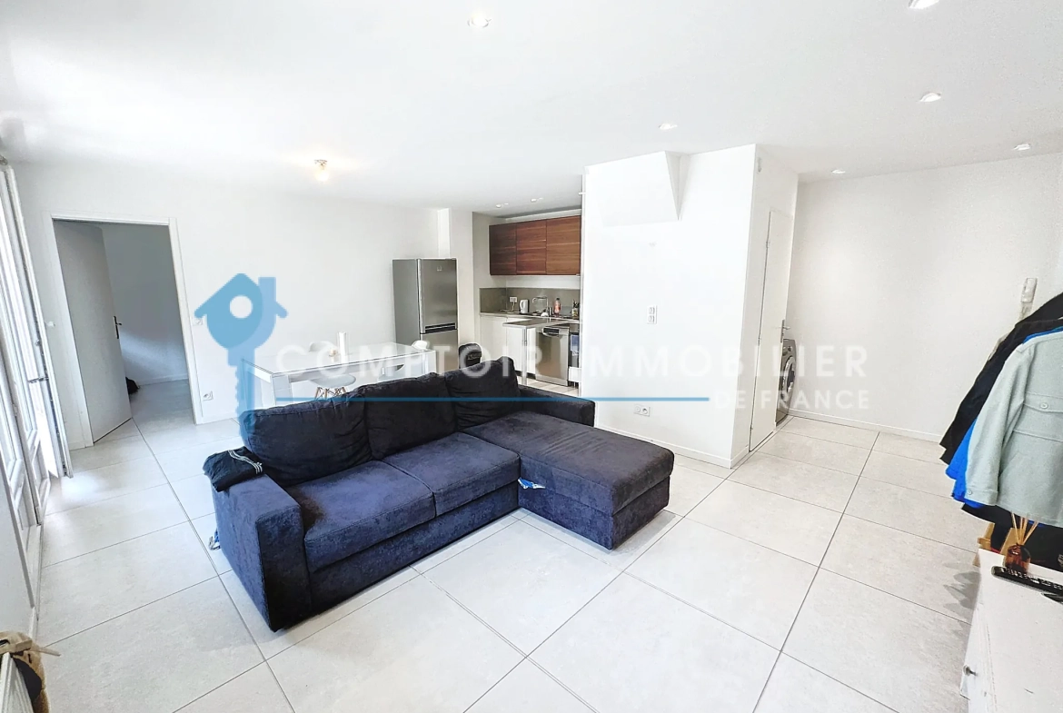Appartement T2 rénové de 50 m² à Grenoble - Opportunité d'investissement 