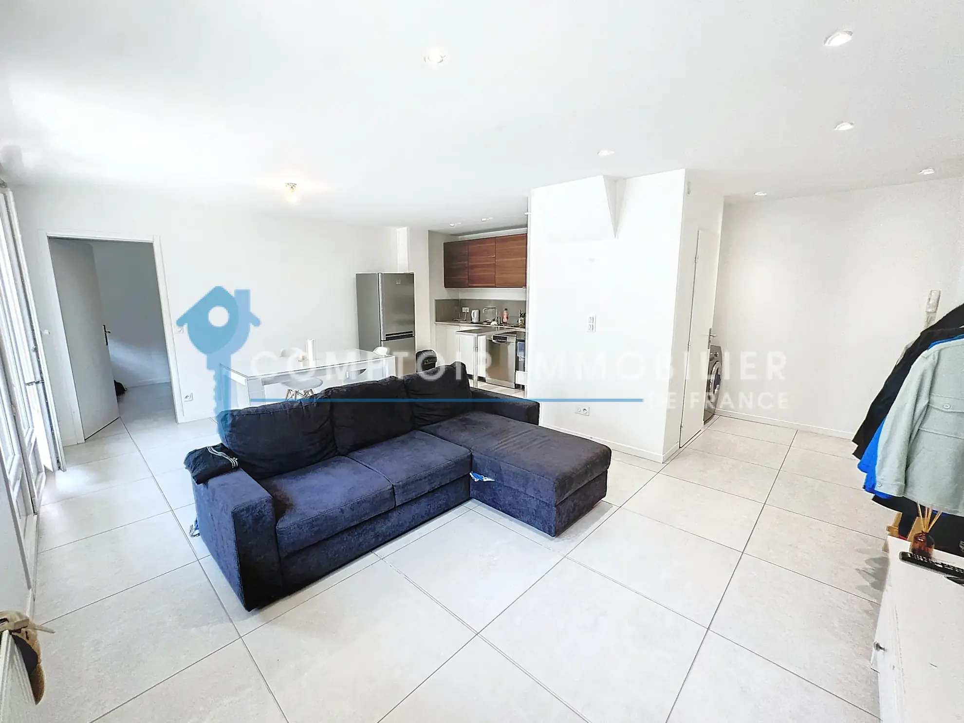 Appartement T2 rénové de 50 m² à Grenoble - Opportunité d'investissement 