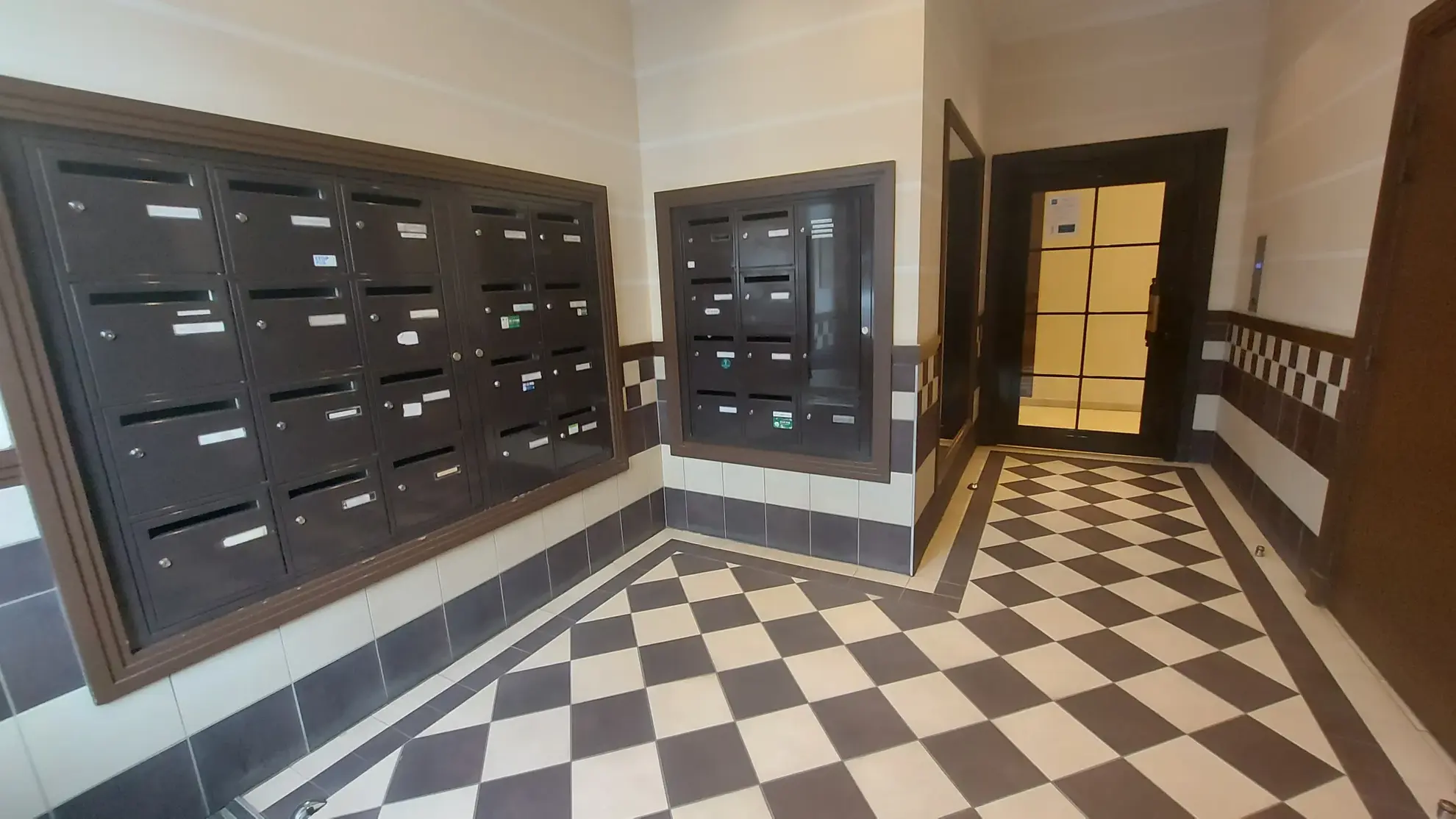 Studio à Chaville Centre-ville avec ascenseur, idéal investisseur ou premier achat 