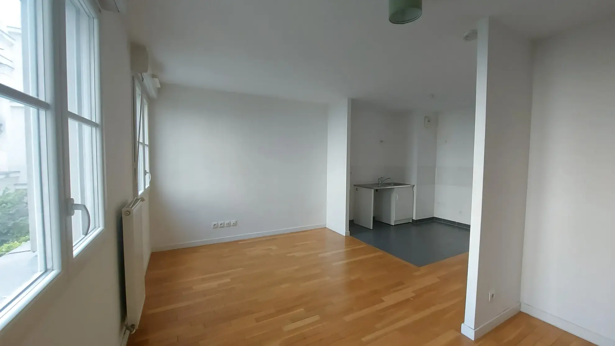 Studio à Chaville Centre-ville avec ascenseur, idéal investisseur ou premier achat 