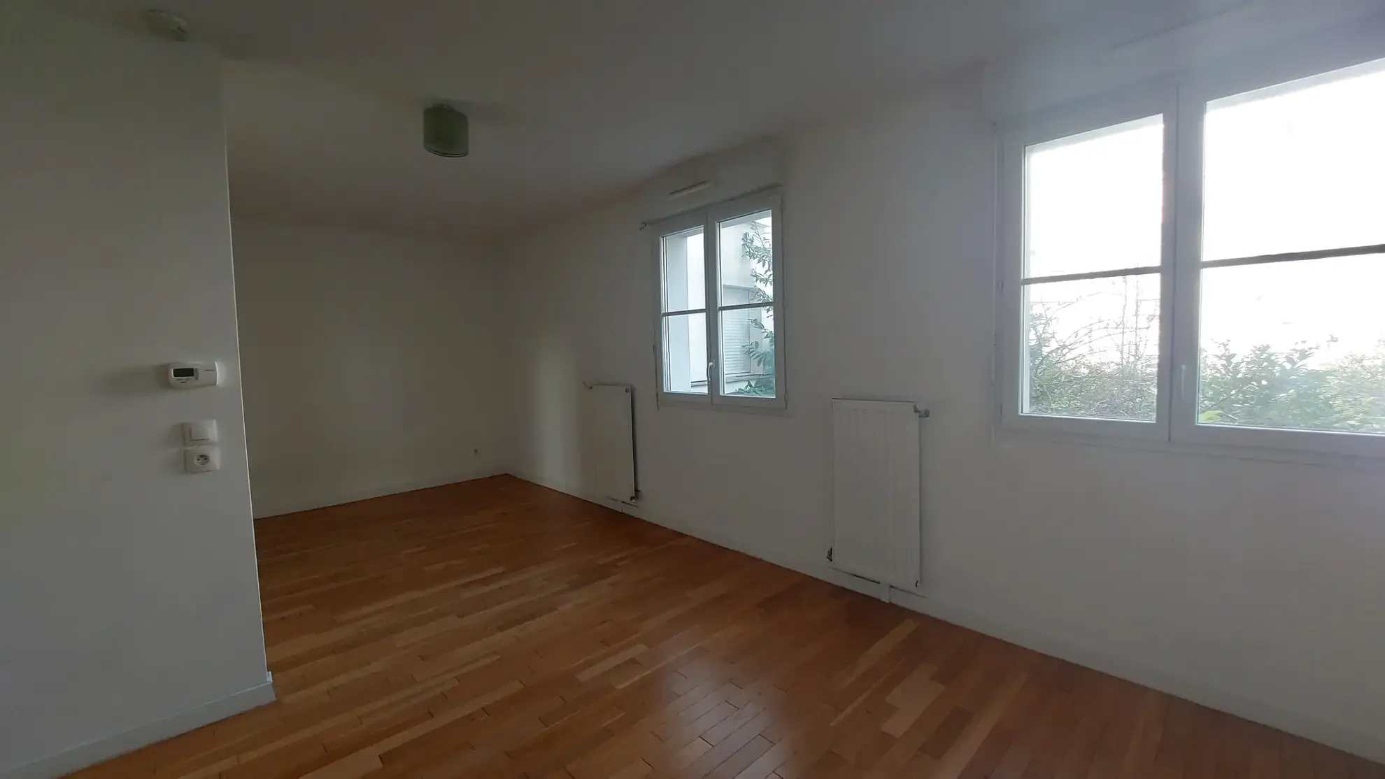 Studio à Chaville Centre-ville avec ascenseur, idéal investisseur ou premier achat 