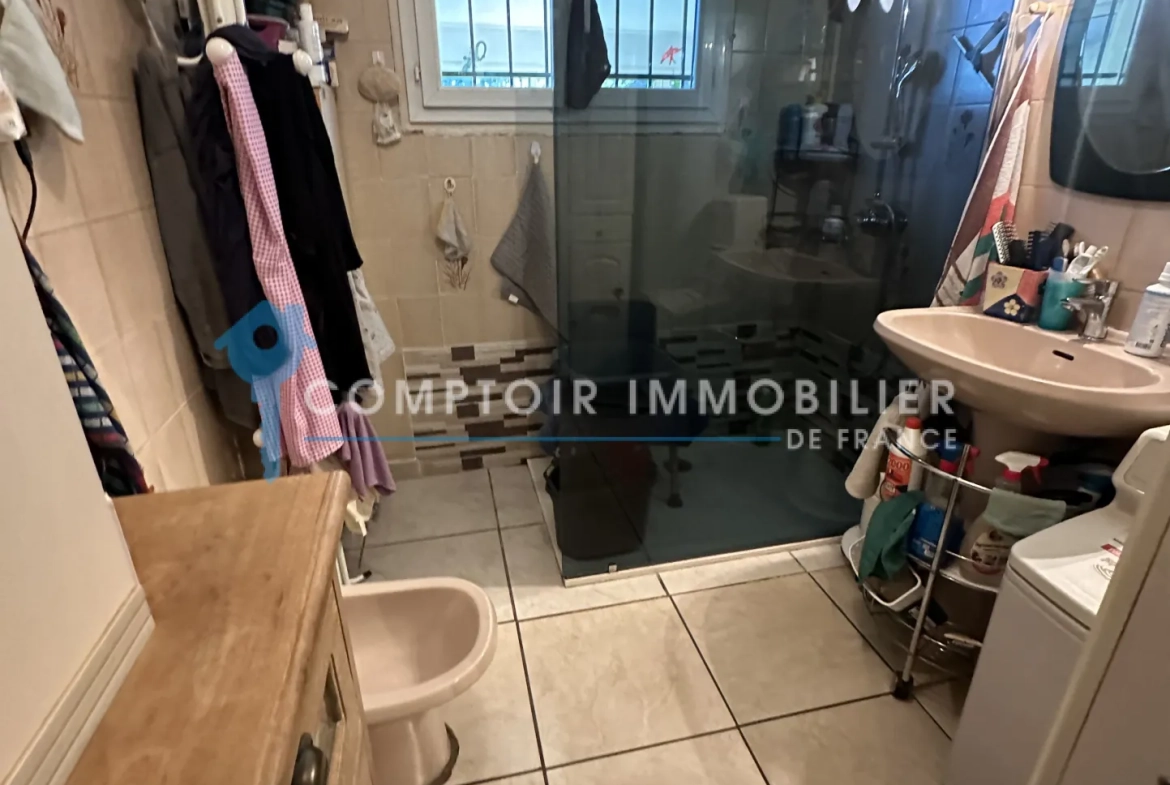 Villa de plain-pied à vendre à Anduze avec grand terrain 