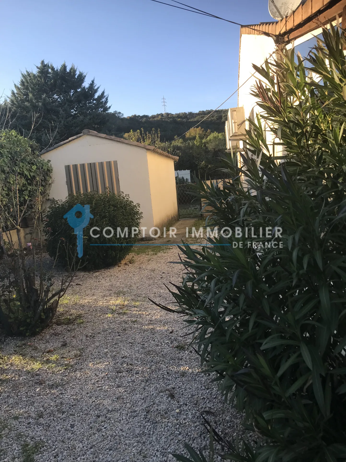 Villa de plain-pied à vendre à Anduze avec grand terrain 