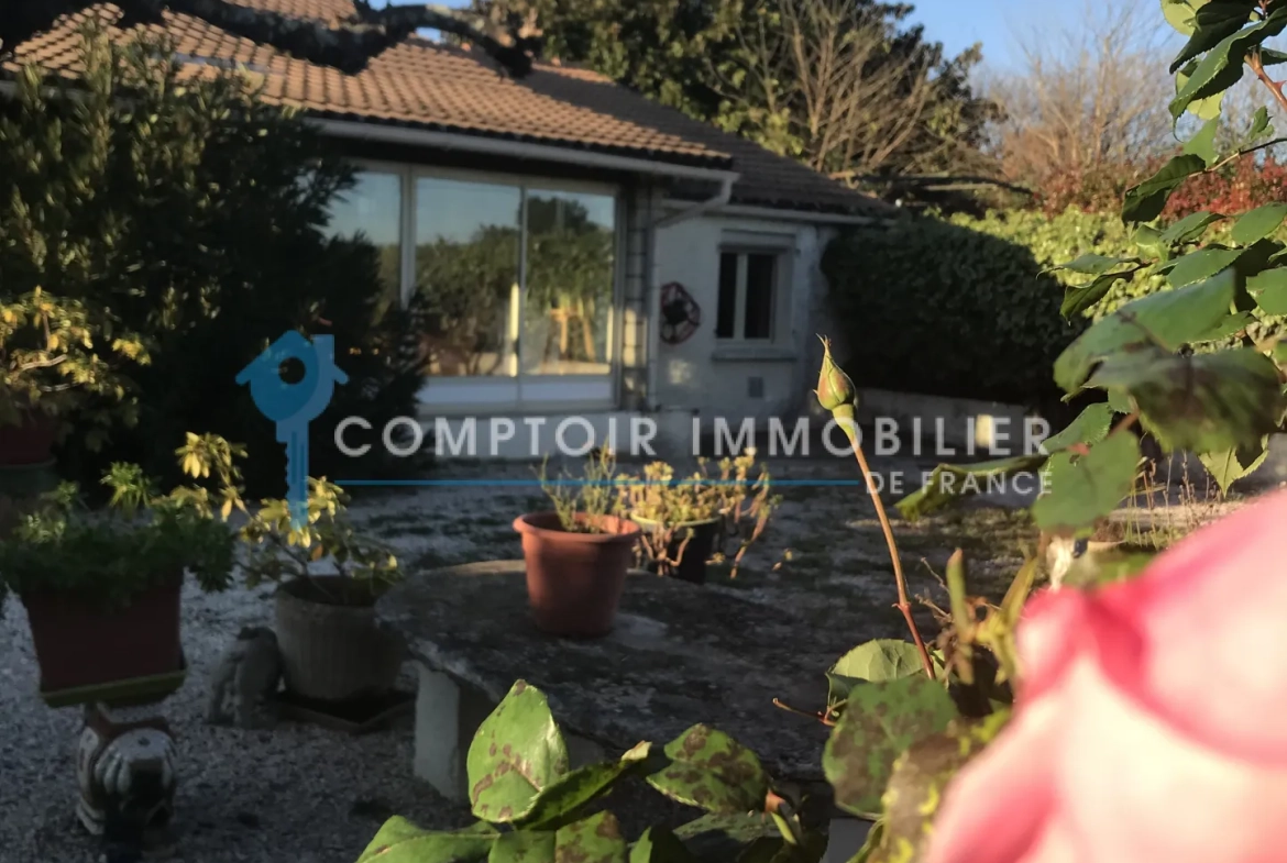 Villa de plain-pied à vendre à Anduze avec grand terrain 