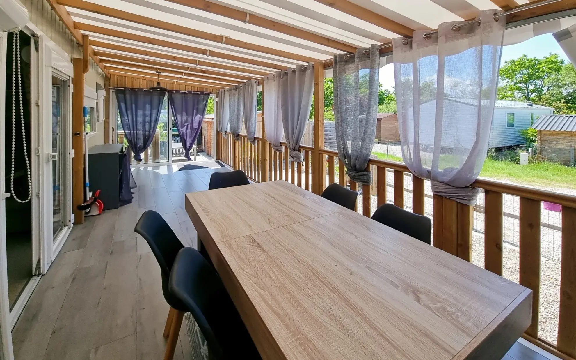 Terrain de loisir de 221 m² avec cottage, dépendances et garage à Bourgneuf en Retz 