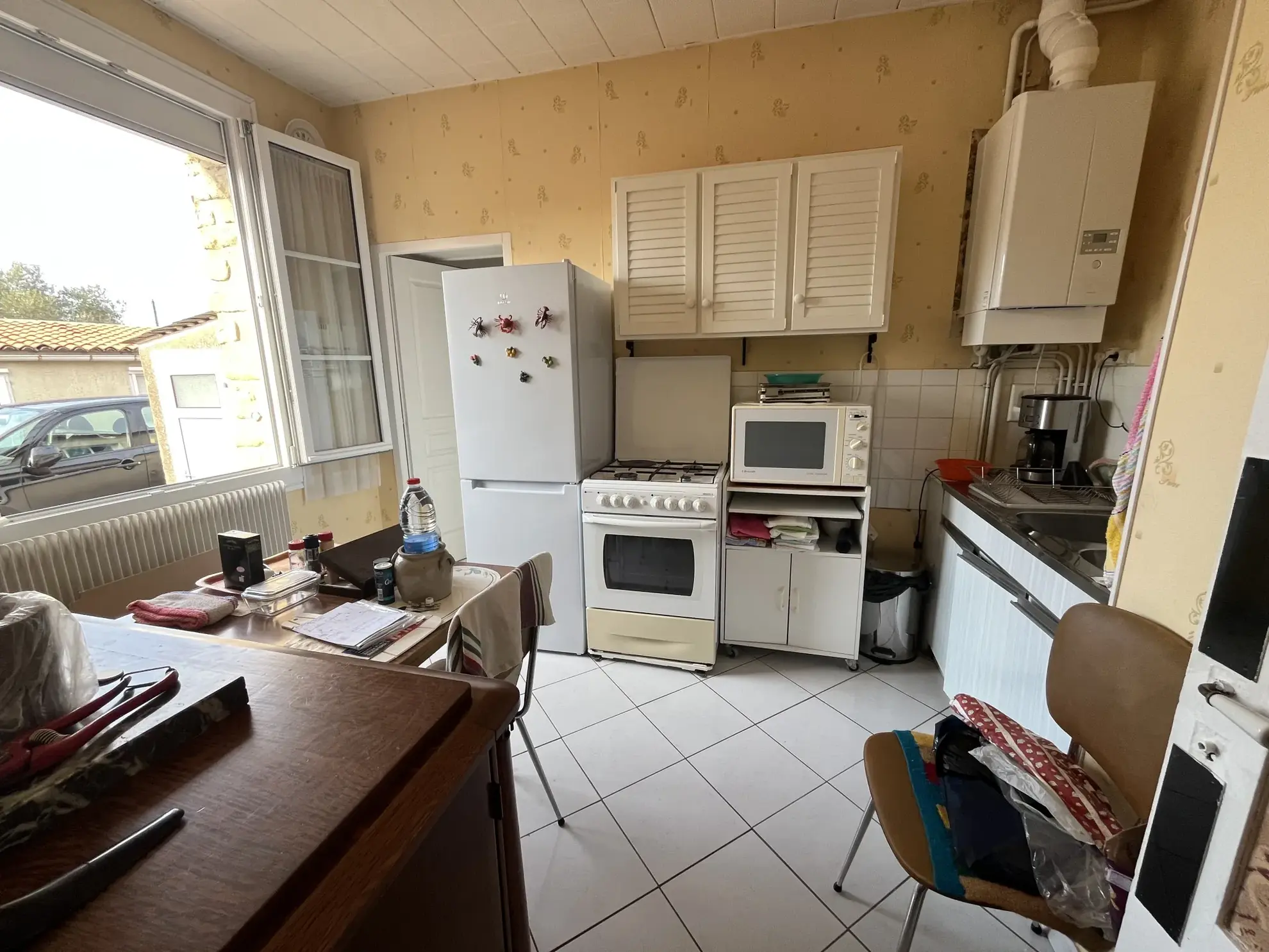 Maison à Thouars de 94 m² avec garage, cave et jardin, quartier calme 
