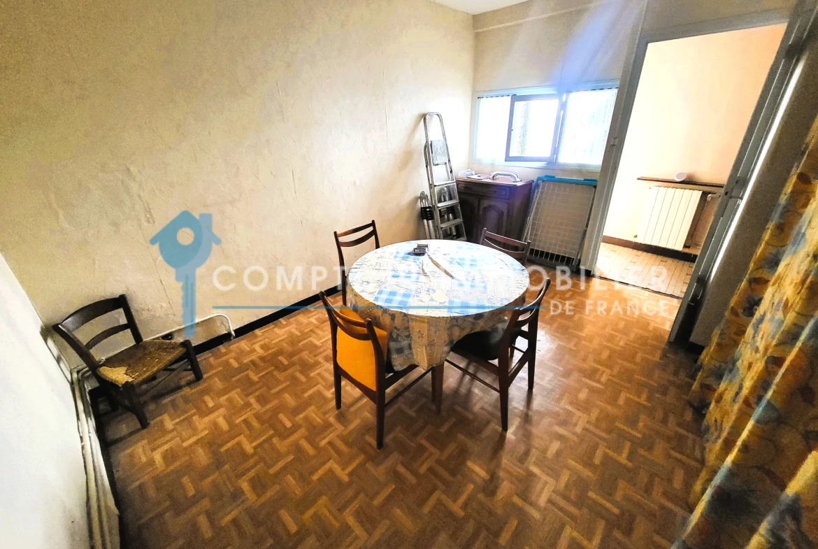 A vendre maison de ville de 145 m² à Livron-sur-Drôme avec grand potentiel 
