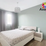 Appartement T3 rénové avec balcon, garage et cave à Roanne
