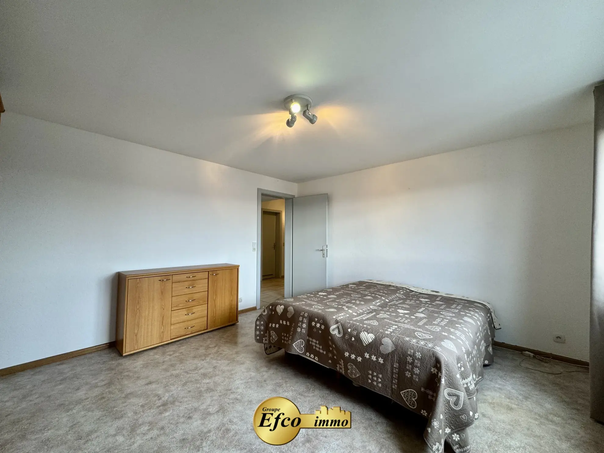 Vente d'un appartement T3 lumineux avec balcon à Huningue proche de Bâle 