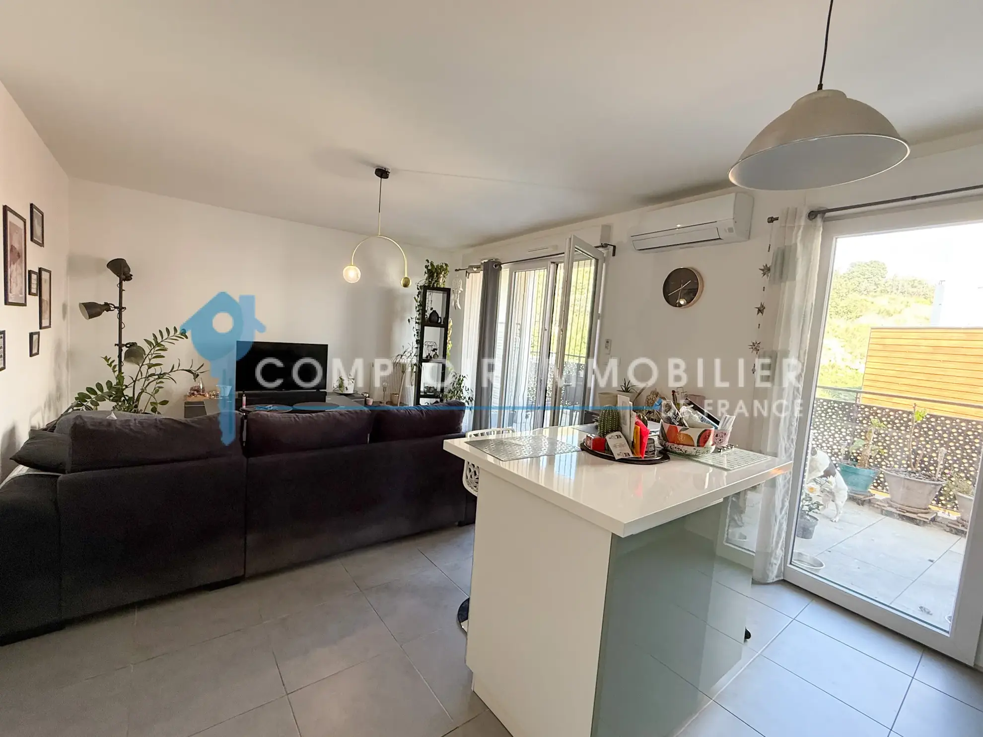 Appartement T3 avec terrasse, parking et vue à Marseille - Hauts de Saint-Marthe 