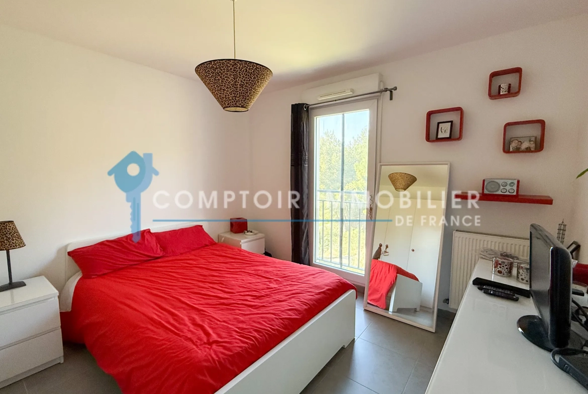 Appartement T3 avec terrasse, parking et vue à Marseille - Hauts de Saint-Marthe 