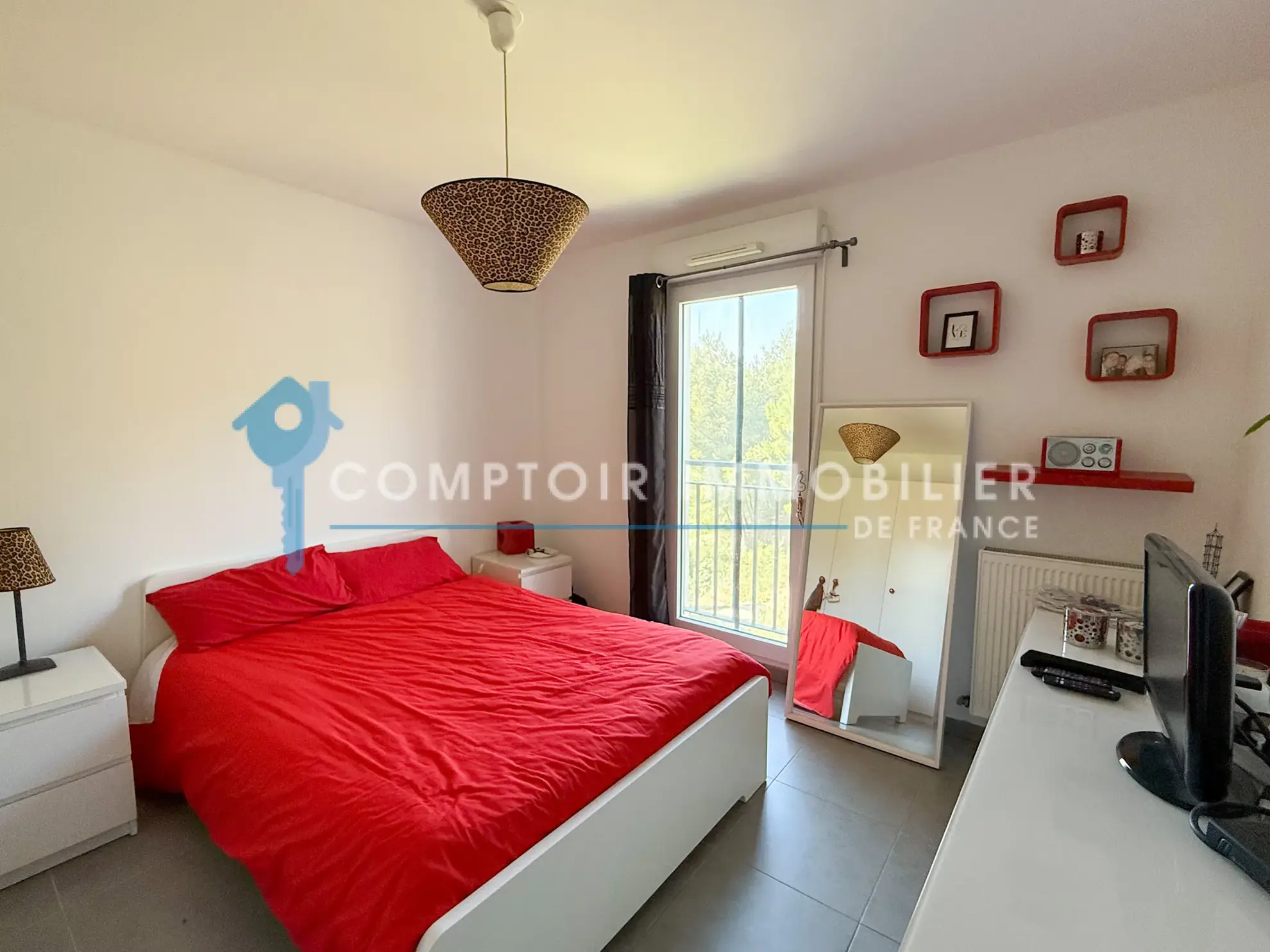 Appartement T3 avec terrasse, parking et vue à Marseille - Hauts de Saint-Marthe 