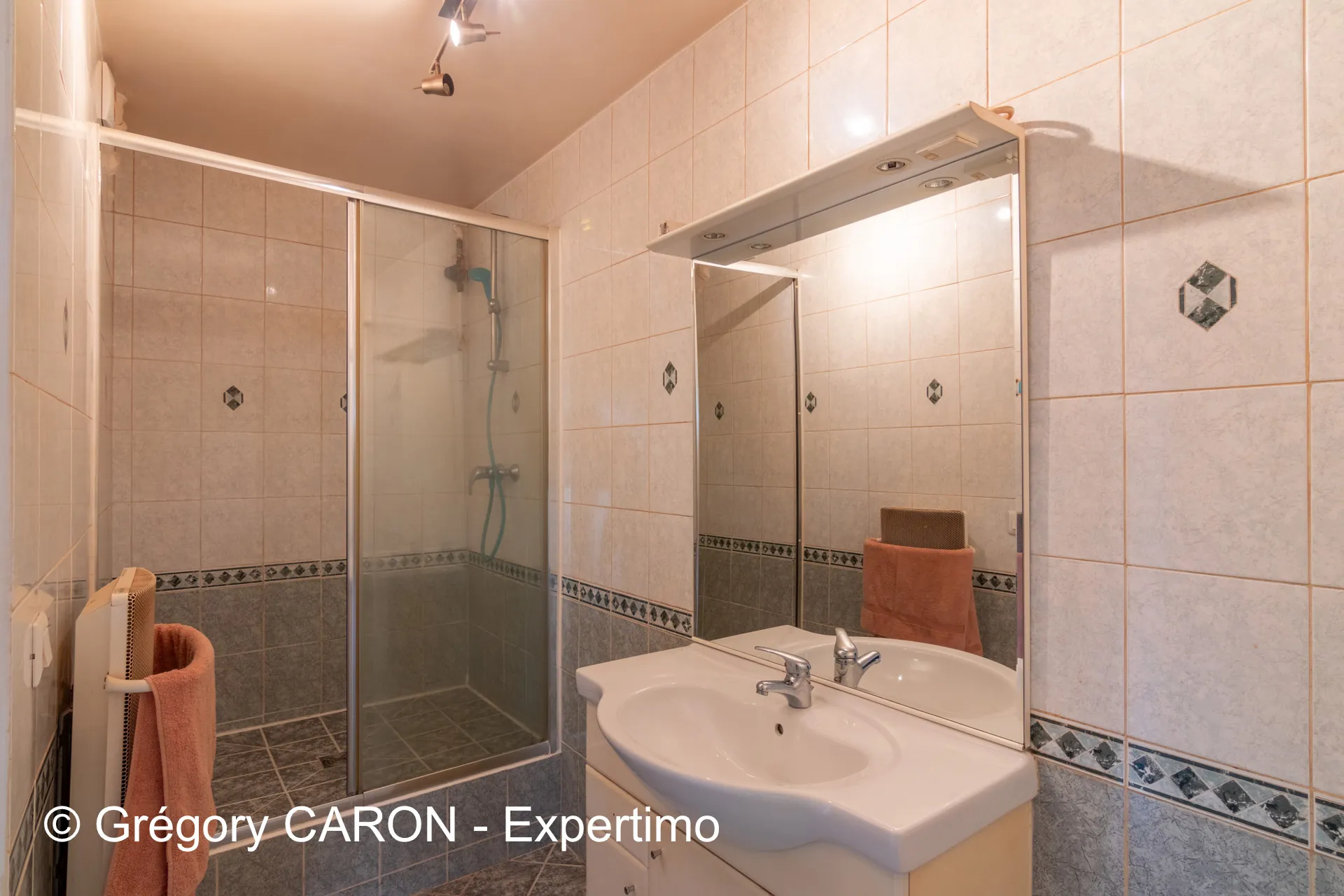 Appartement 3 pièces rénové avec cave et parking à Margency 