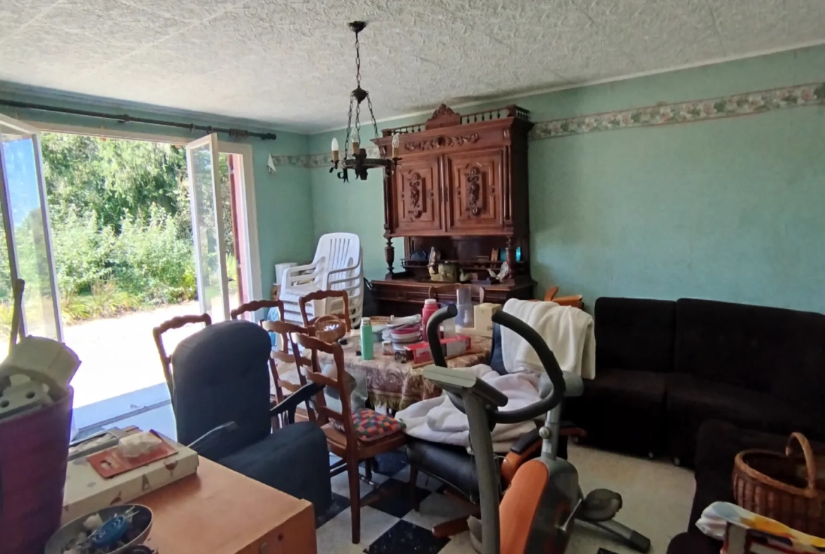 Villa 106 m² de plain-pied avec dépendances à Saint Trivier de Courtes 