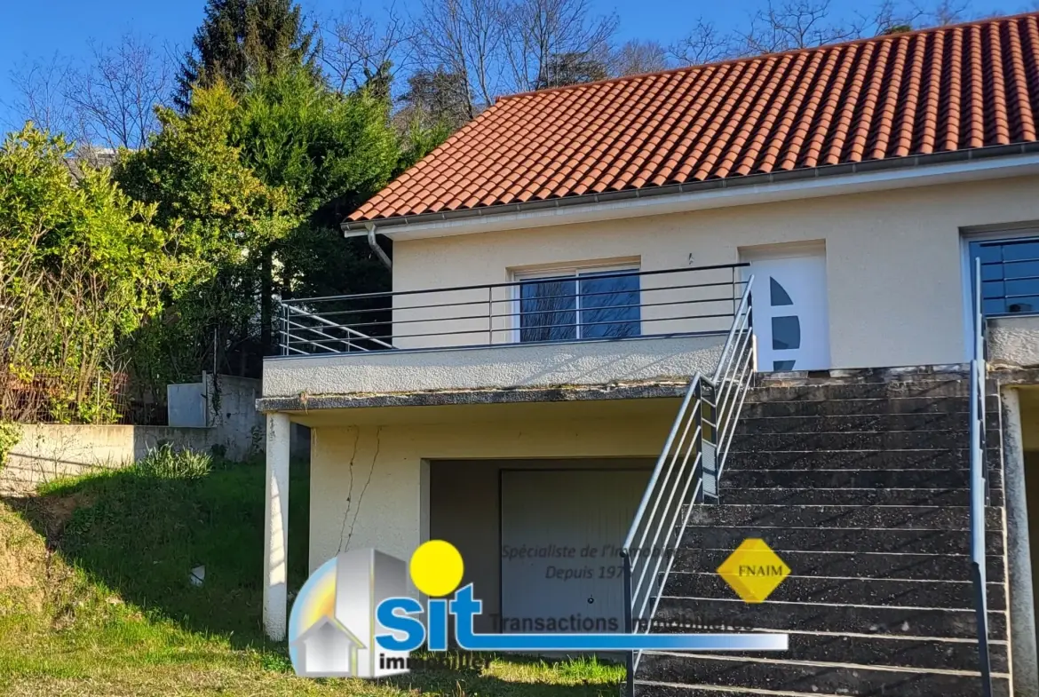 Maison rénovée à Vienne Charavel avec garage et terrasse - 87 m² 