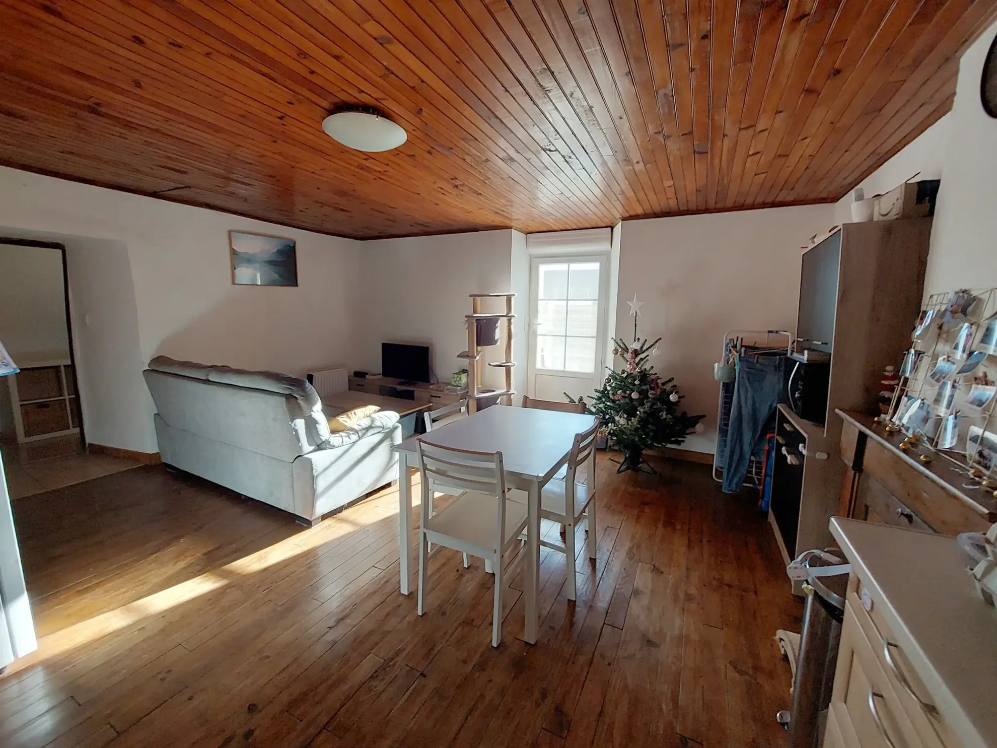 Charmante maison de village de 132 m² avec terrasse et garage proche du lac du Laouzas 