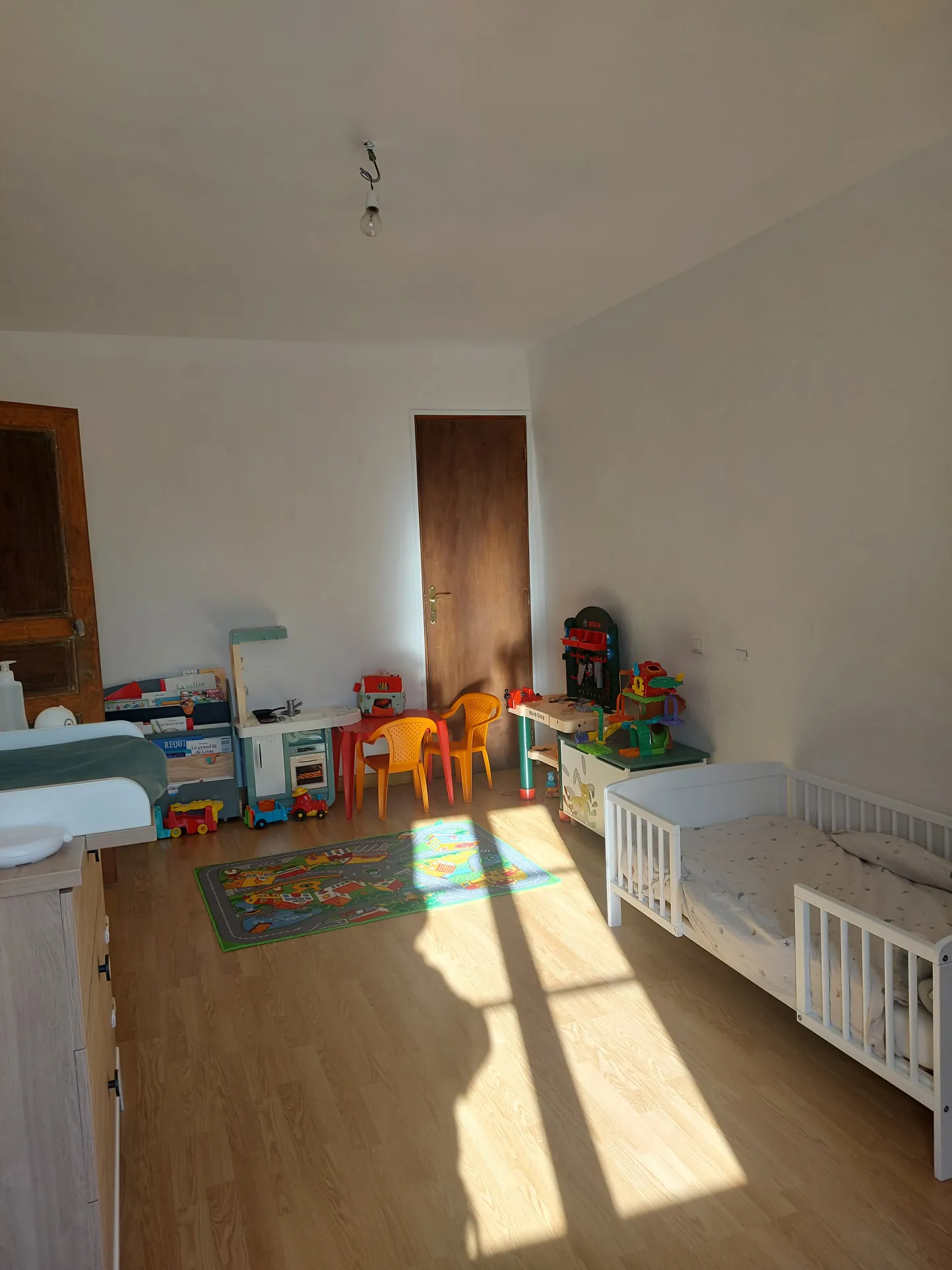 Charmante maison de village de 132 m² avec terrasse et garage proche du lac du Laouzas 
