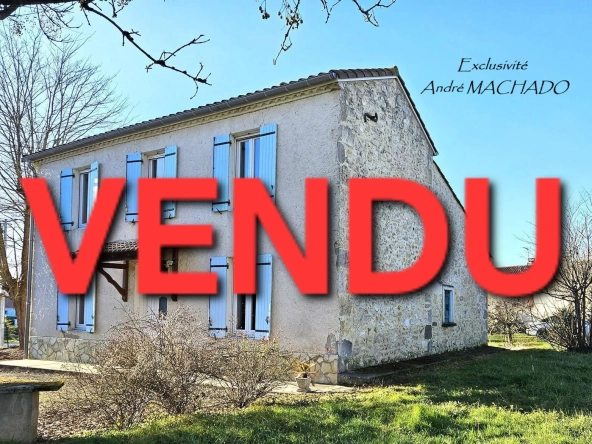 Maison en pierre de 98 m² avec terrain à Lavardac (47) - 3 chambres, garage et vie de plain-pied