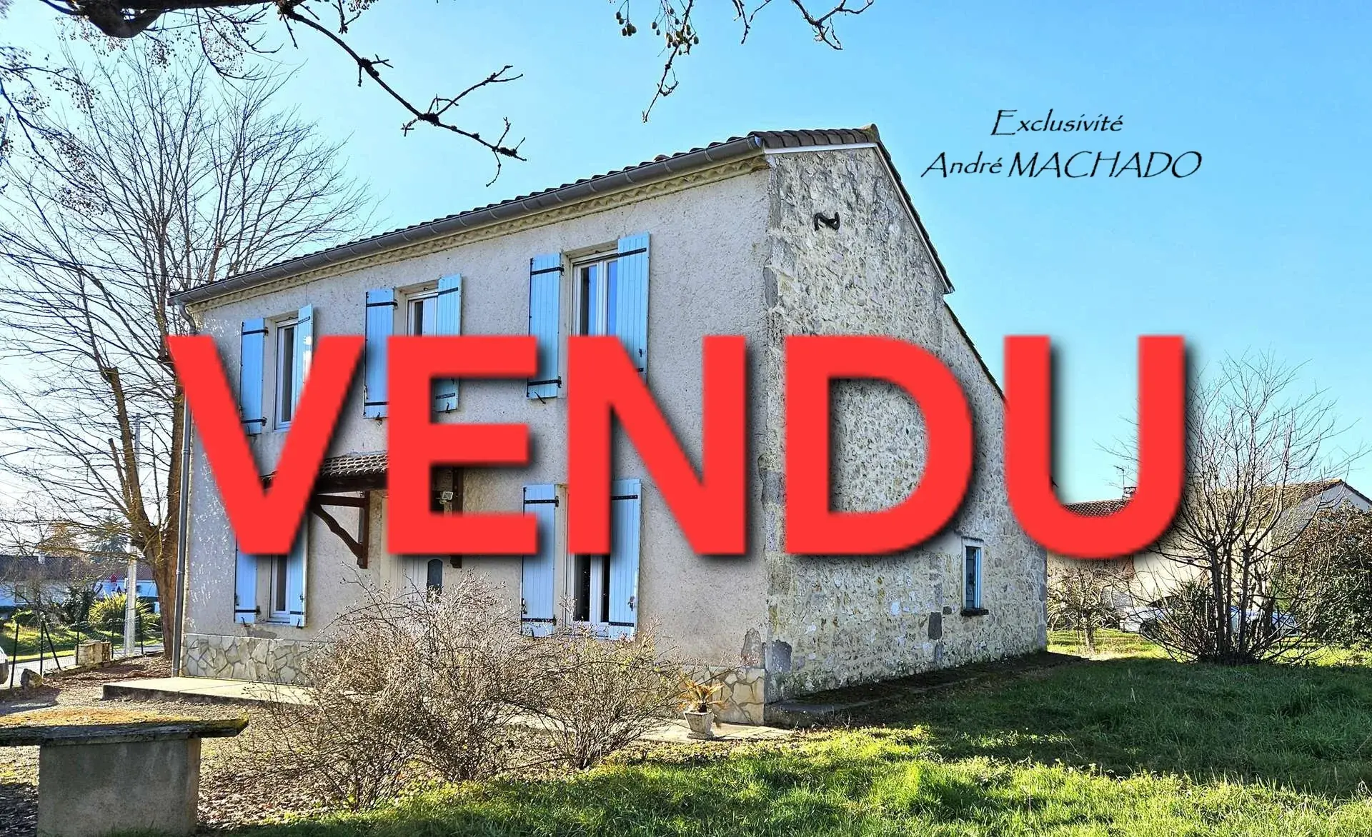 Maison en pierre de 98 m² avec terrain à Lavardac (47) - 3 chambres, garage et vie de plain-pied 