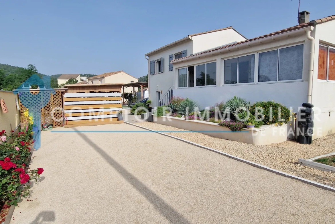 Belle maison familiale de 120 m² à Saint Martin de Valgalgues avec extérieur et équipements modernes 