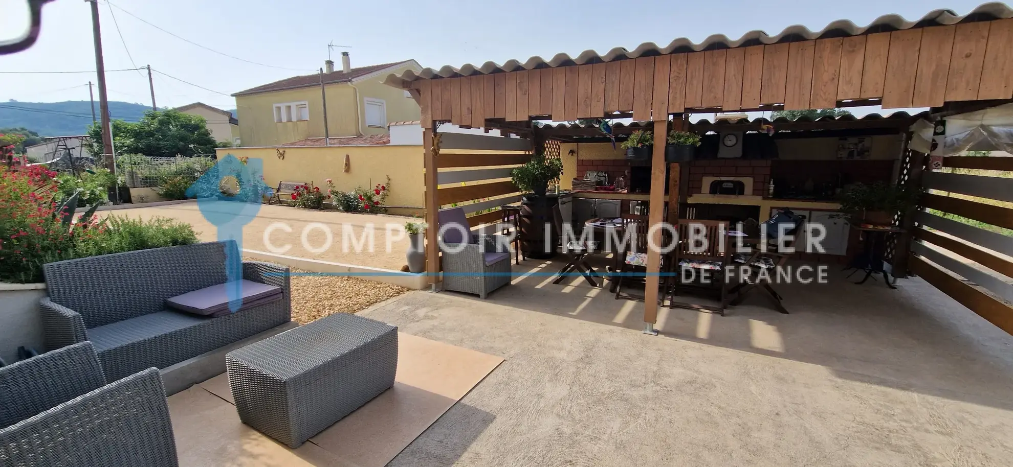 Belle maison familiale de 120 m² à Saint Martin de Valgalgues avec extérieur et équipements modernes 