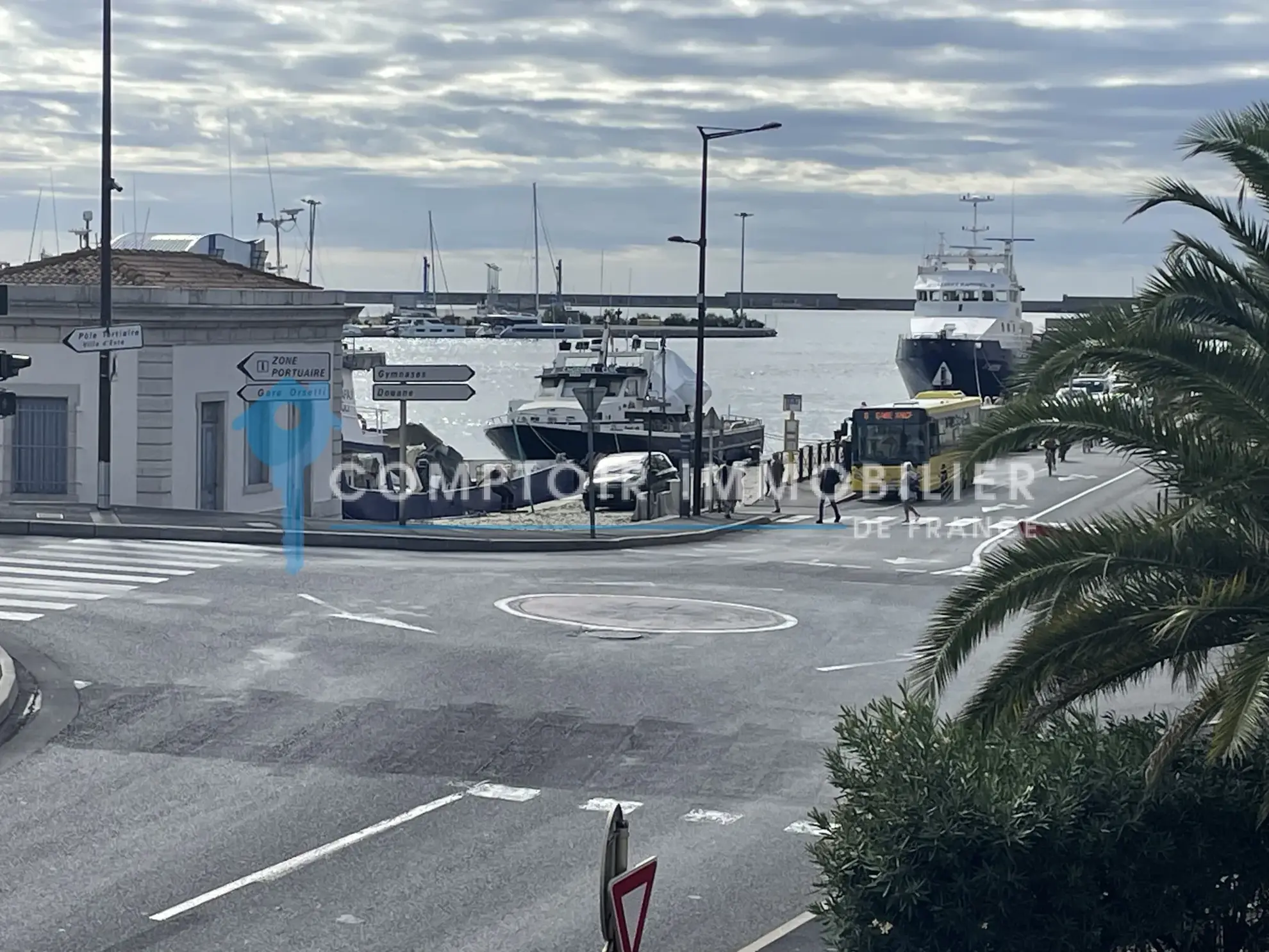 Appartement à vendre avec vue mer et canaux à Sète 