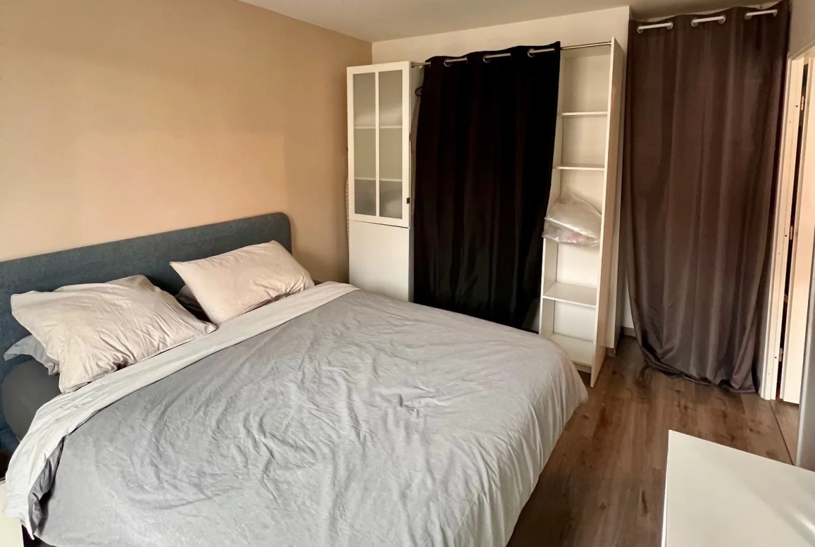 Appartement T2 lumineux de 42,69 m² à Lille avec parking et balcon – Idéal étudiant ou jeune actif 