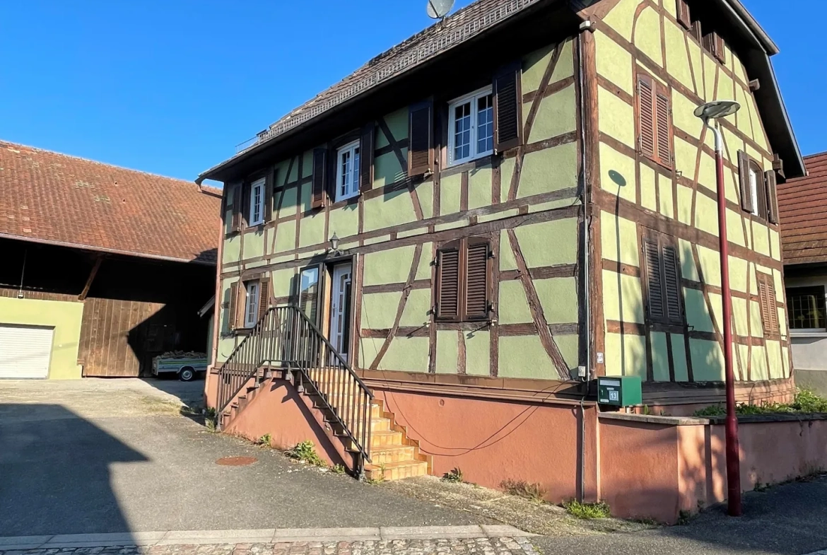 Charmante maison alsacienne avec dépendance et jardin ensoleillé à Galfingue 