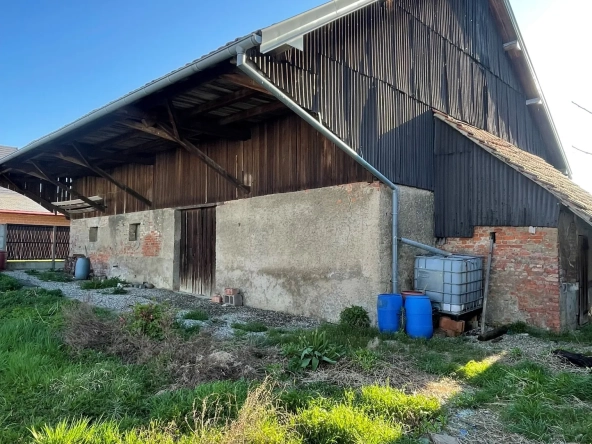 Charmante maison alsacienne avec dépendance et jardin ensoleillé à Galfingue 
