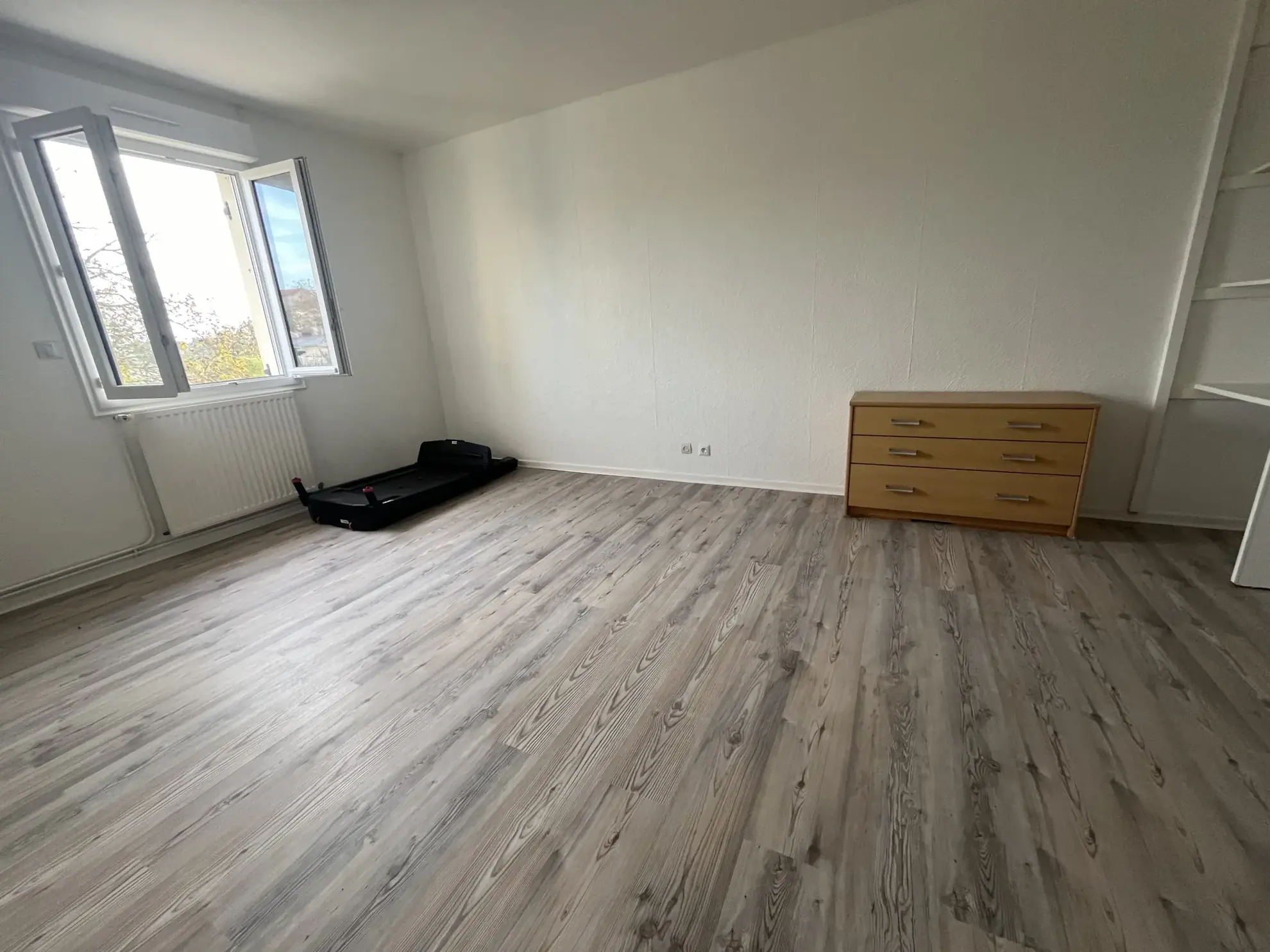 Maison à vendre à Thouars de 140 m² avec jardin et garage 