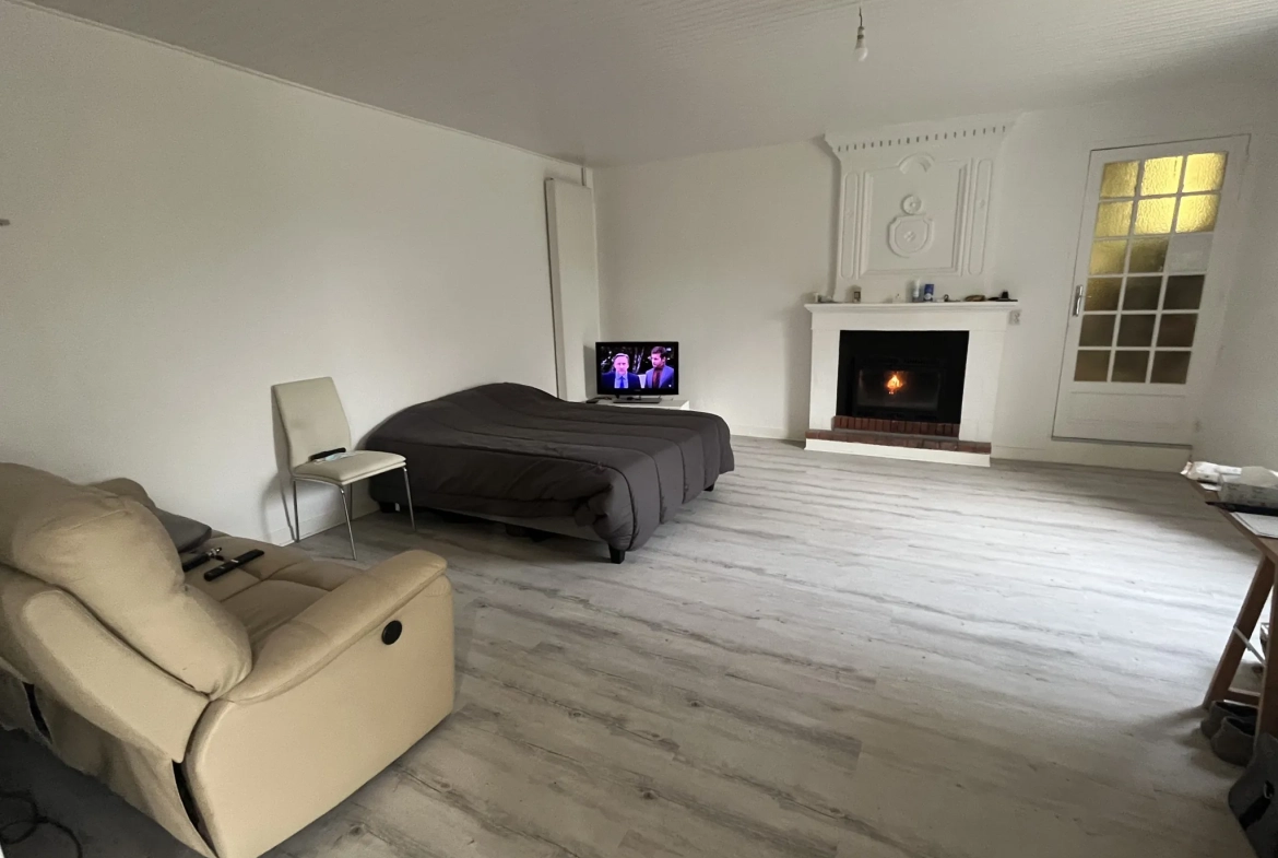 Maison à vendre à Thouars de 140 m² avec jardin et garage 