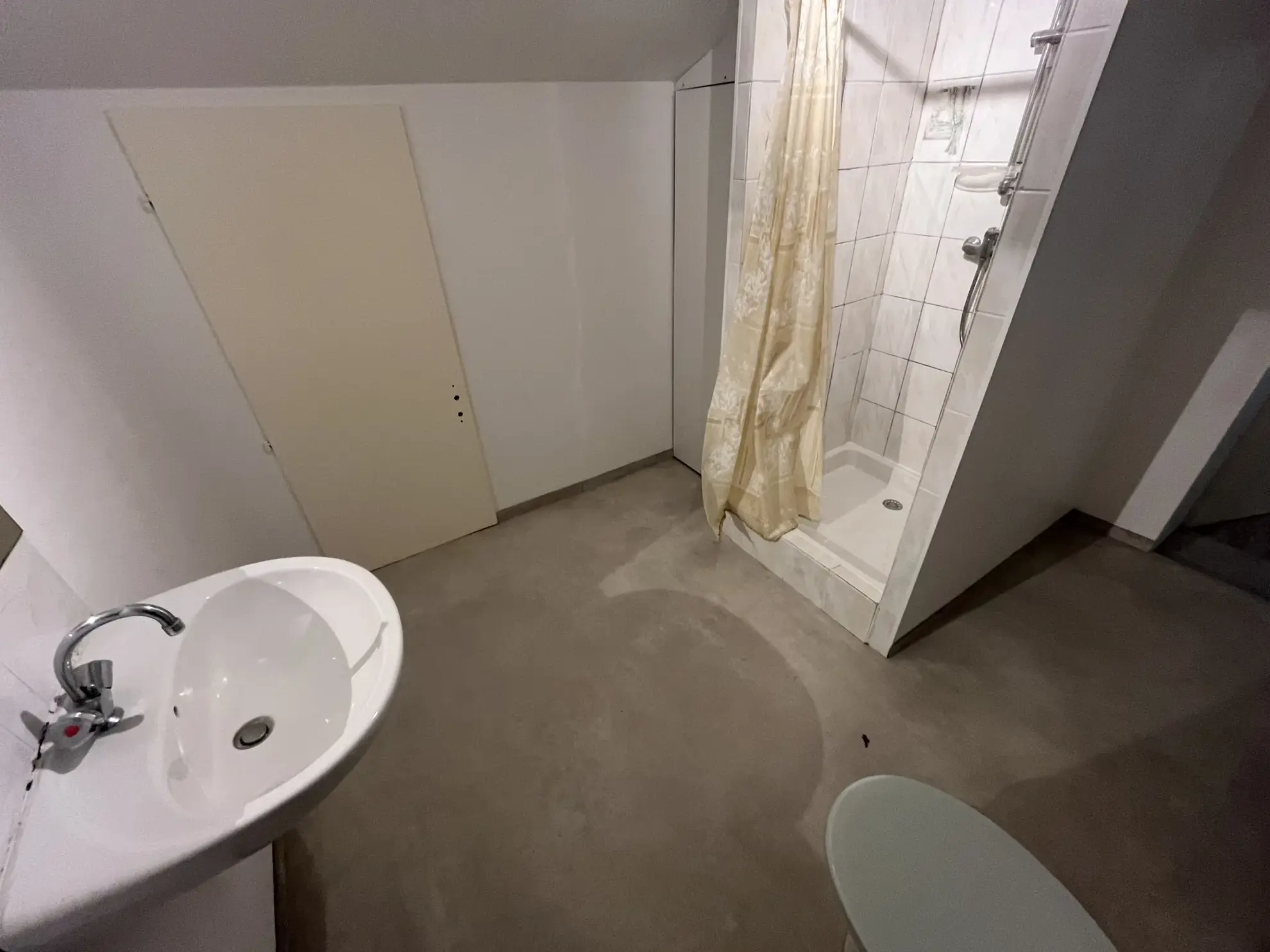 Maison à vendre à Thouars de 140 m² avec jardin et garage 