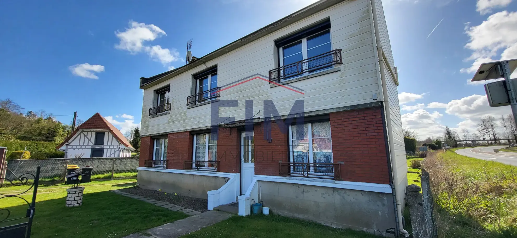 Maison lumineuse de 97 m² proche Dieppe avec 3 chambres et terrain clos 