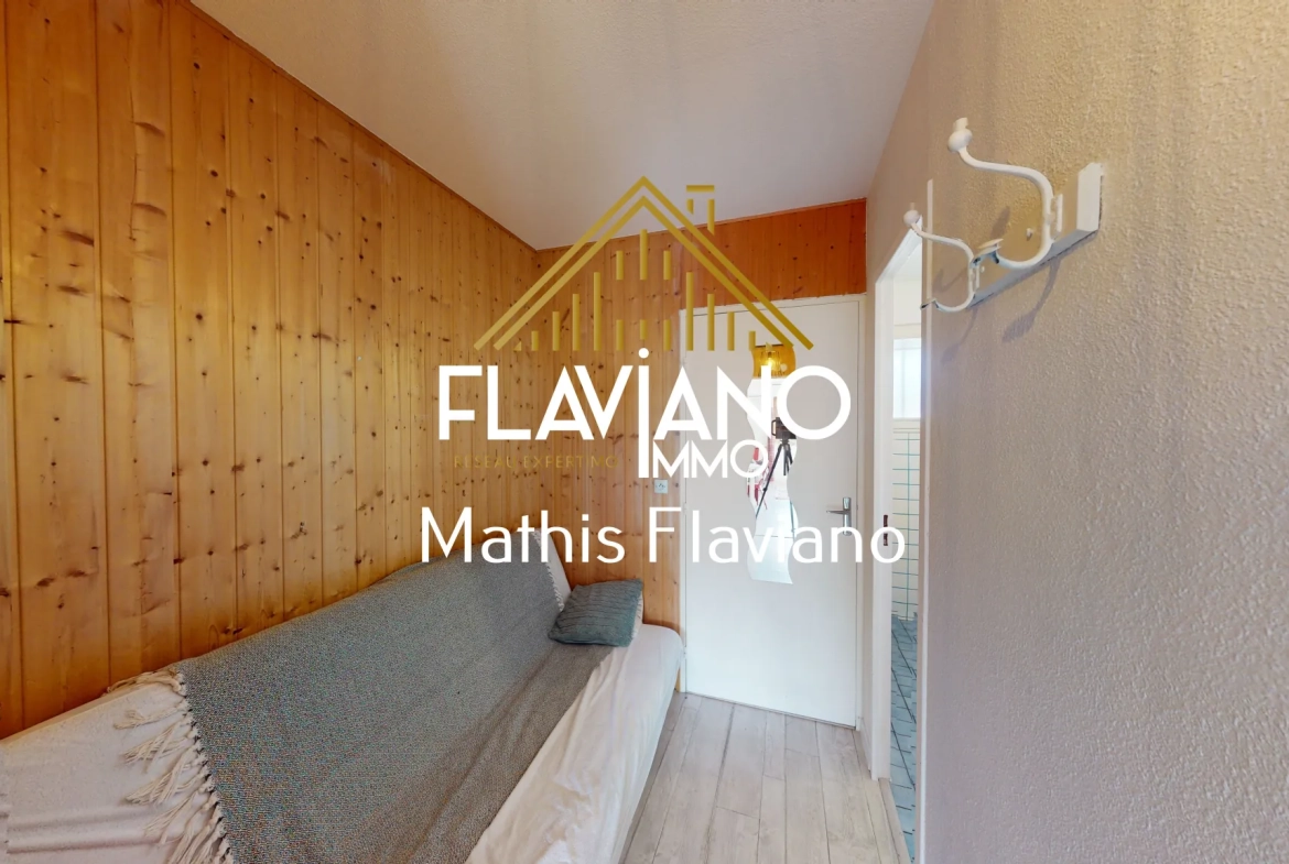 Studio meublé de 33 m² à Barcelonnette avec parking et proximité stations de ski 