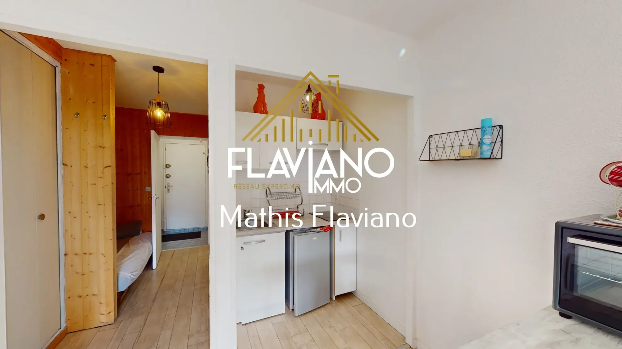 Studio meublé de 33 m² à Barcelonnette avec parking et proximité stations de ski 