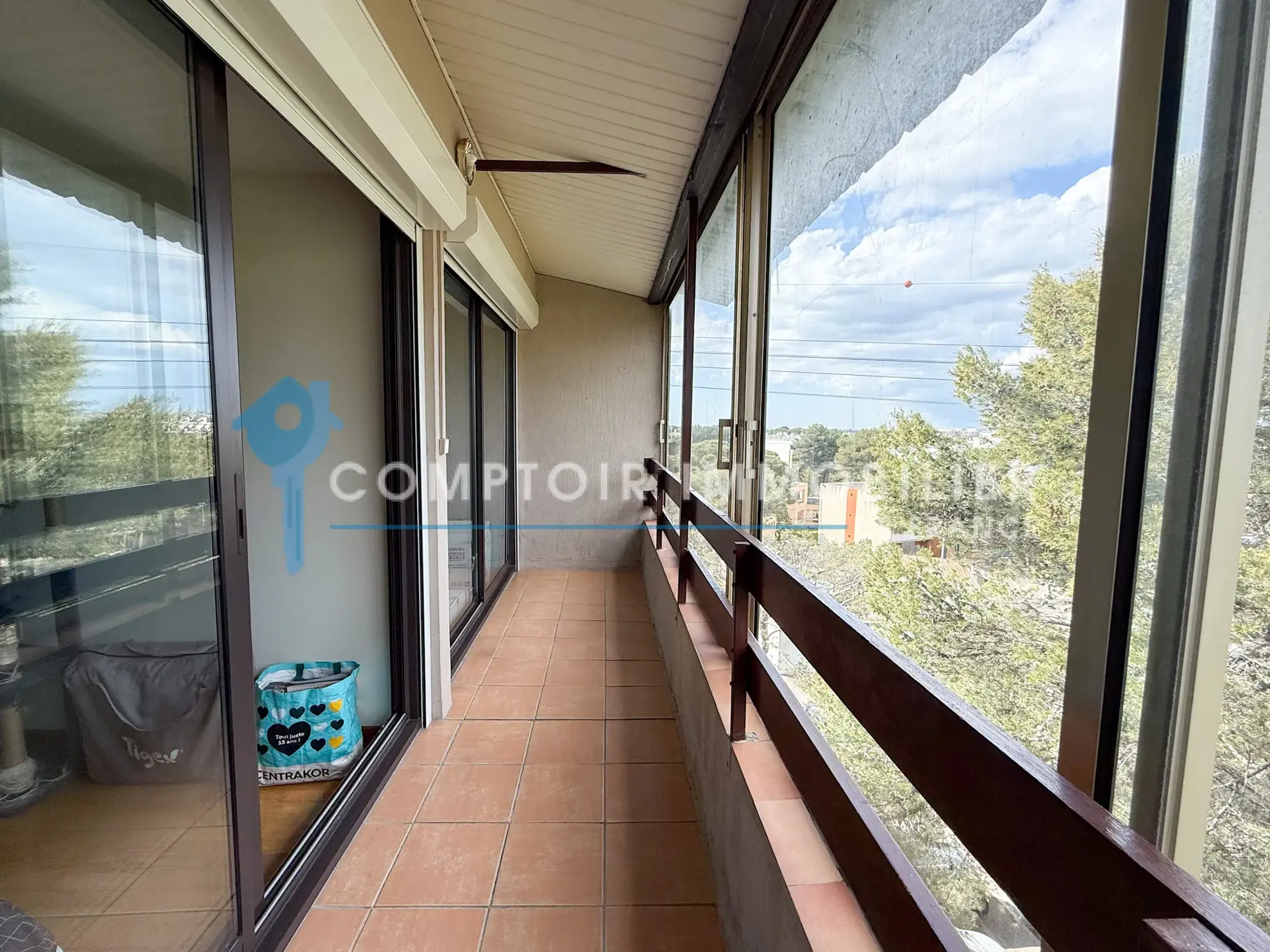 Appartement T3 lumineux avec balcons à Istres – Dernier étage avec ascenseur 