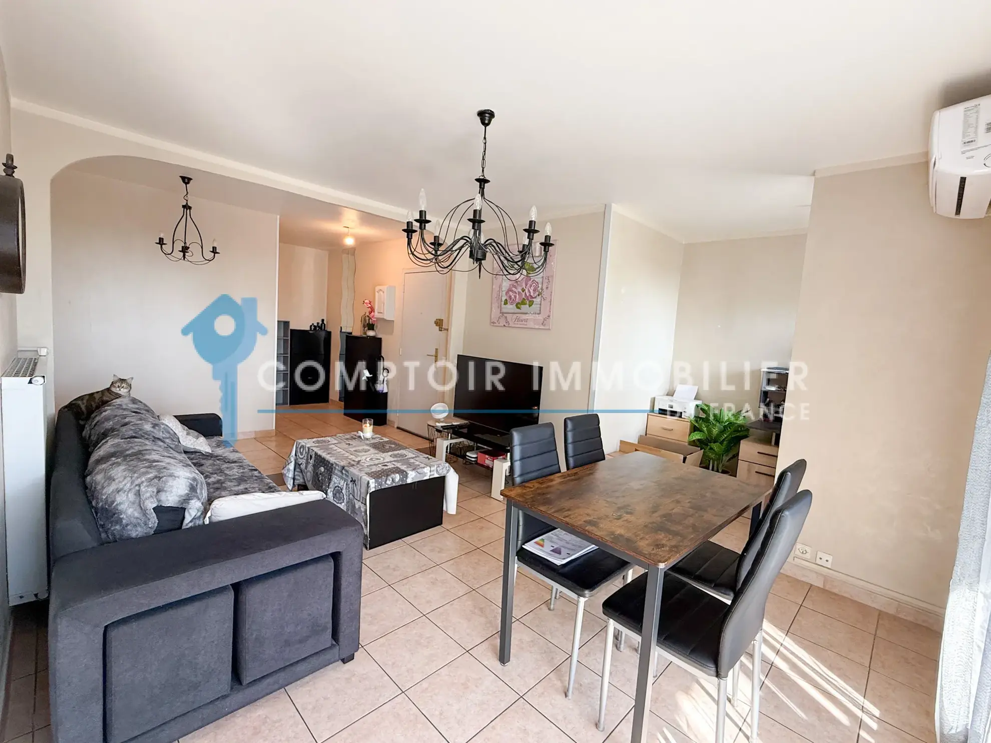 Appartement T3 lumineux avec balcons à Istres – Dernier étage avec ascenseur 