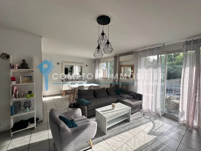 Charmant appartement T4 de 76m² à Montpellier avec balcons et ascenseur 
