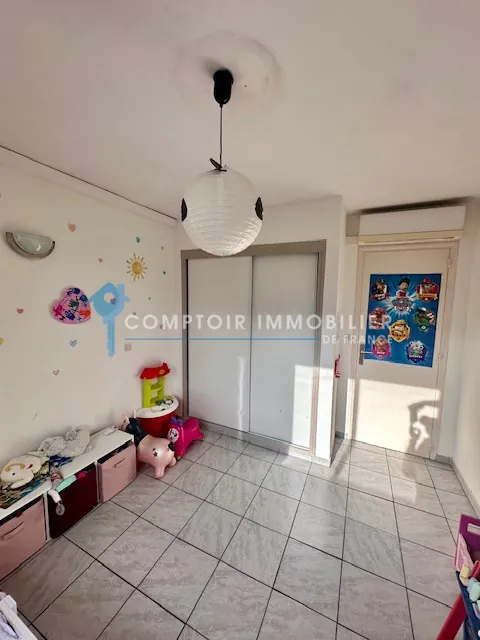 Charmant appartement T4 de 76m² à Montpellier avec balcons et ascenseur 