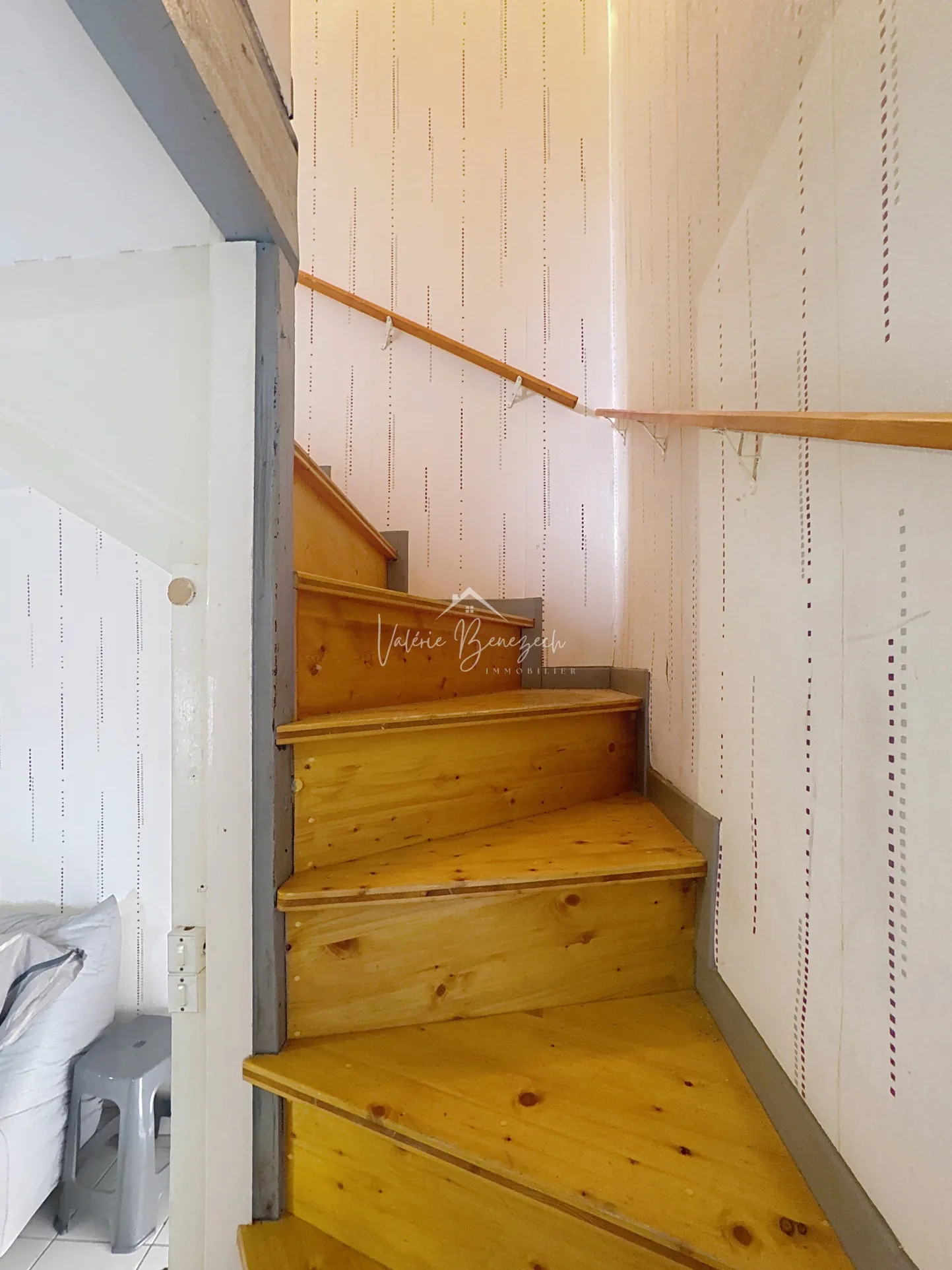 Maison de village en pierres à Saint-Félix-de-Sorgues - 41,70 m² 