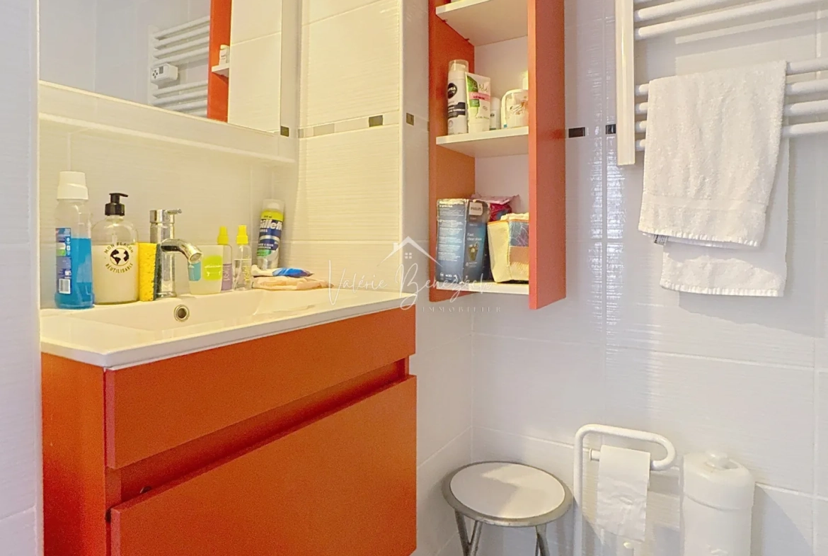 Maison de village en pierres à Saint-Félix-de-Sorgues - 41,70 m² 
