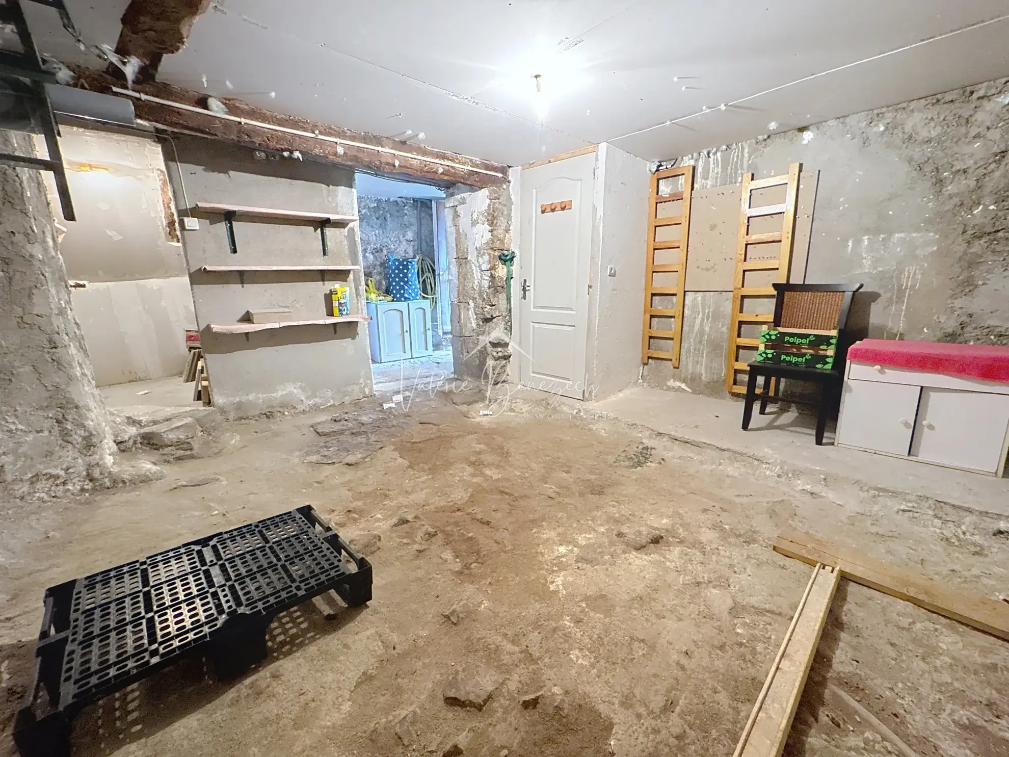 Maison de village en pierres à Saint-Félix-de-Sorgues - 41,70 m² 