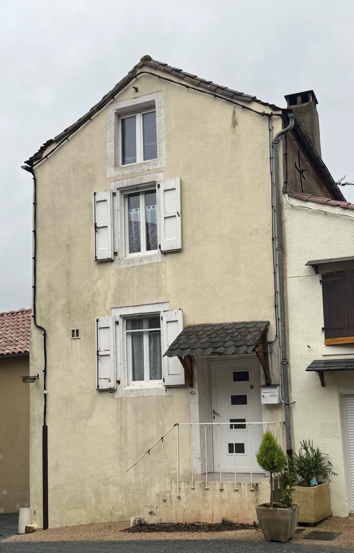 Maison de village en pierres à Saint-Félix-de-Sorgues - 41,70 m² 