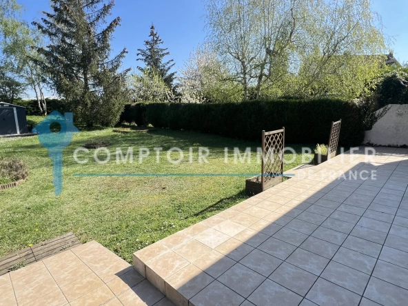 Maison individuelle avec jardin à La Ferté Alais en vente 