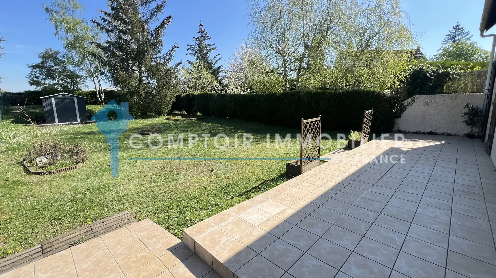 Maison individuelle avec jardin à La Ferté Alais en vente 
