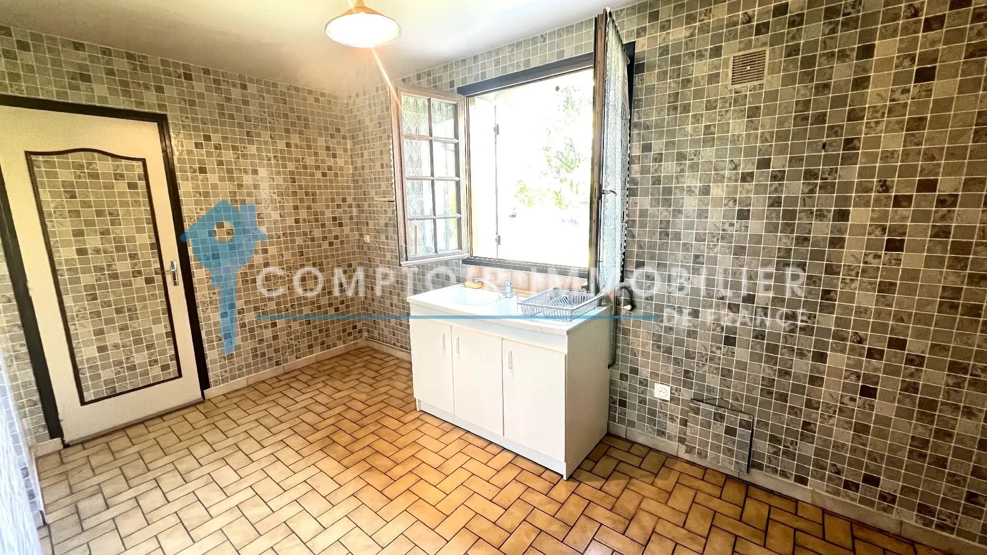 Maison individuelle avec jardin à La Ferté Alais en vente 