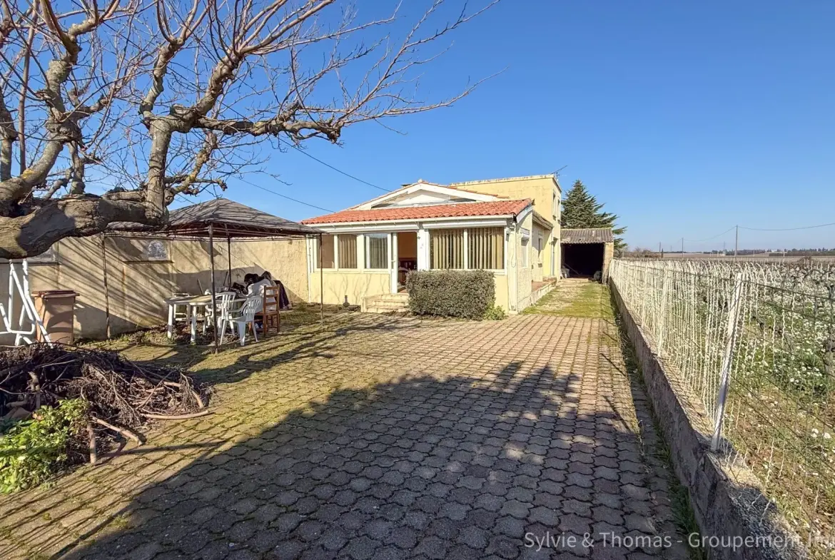 Maison à rénover de 91 m² avec vue sur le Mont Ventoux à Orange 