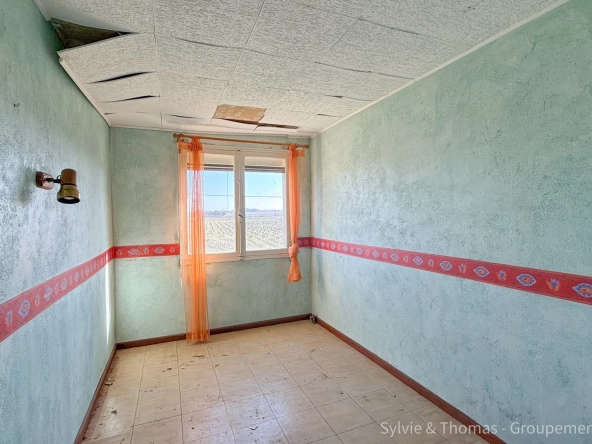 Maison à rénover avec vue exceptionnelle sur Mont Ventoux à Orange 