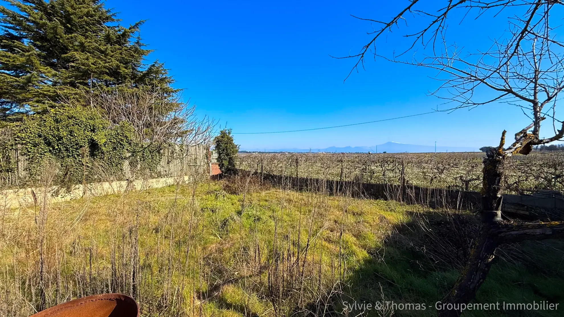Maison à rénover de 91 m² avec vue sur le Mont Ventoux à Orange 