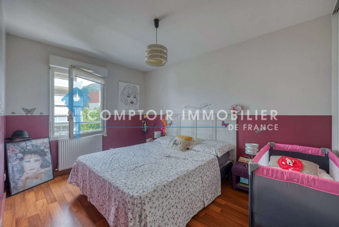 A vendre T3 récent avec terrasse sud à Saint-Martin-d'Hères - Excellent état 